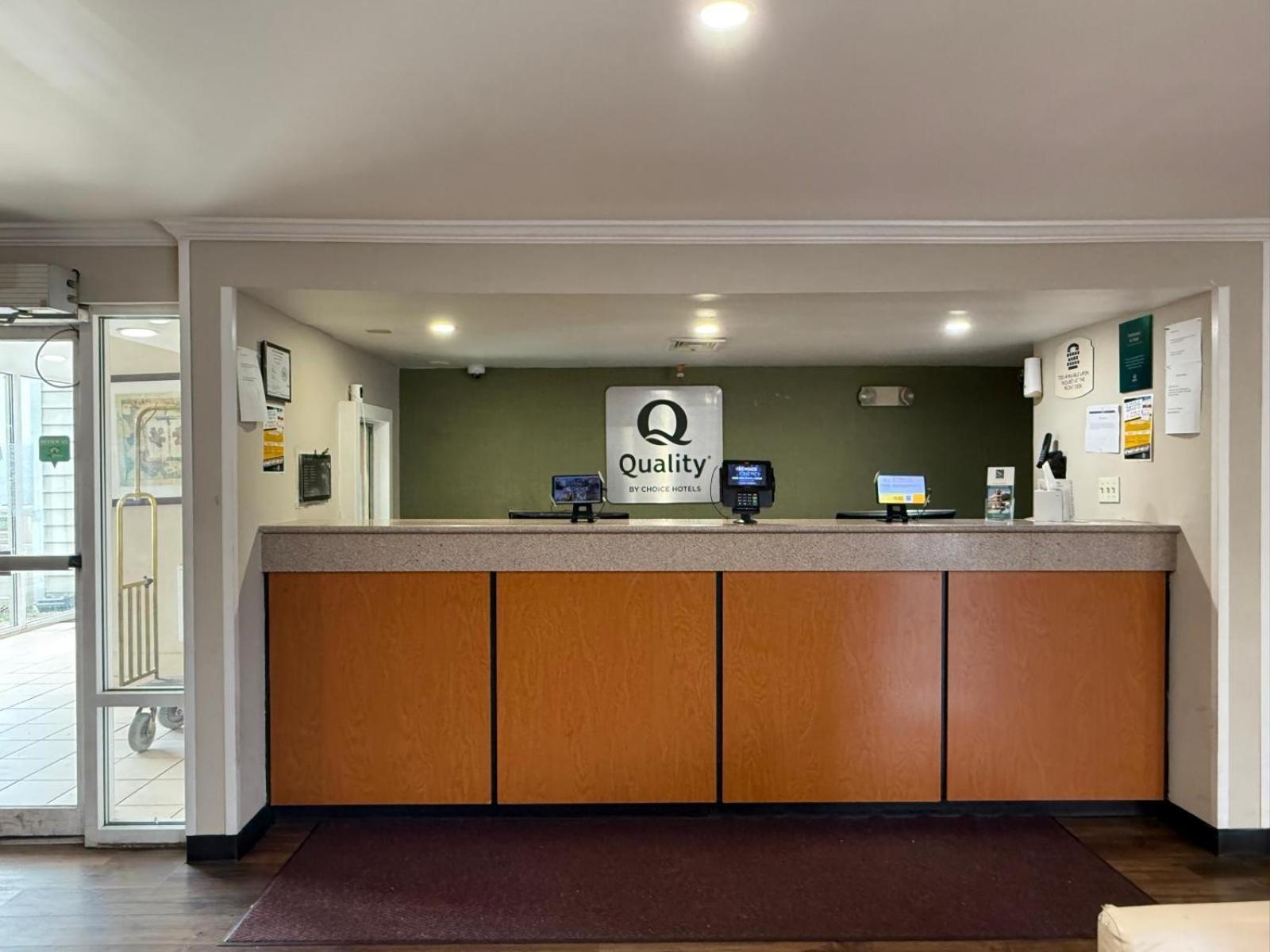 Quality Inn Newark Eksteriør billede